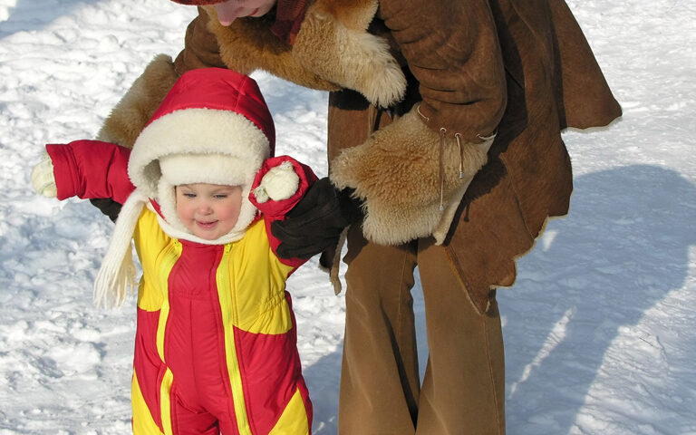 Outdoor Toddler Activities in Winter